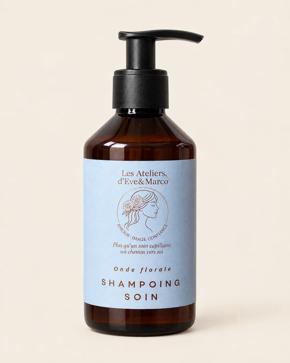 Onde Florale, shampoing soin HYDRA Les Essences Yiel, en flacon à pompe.